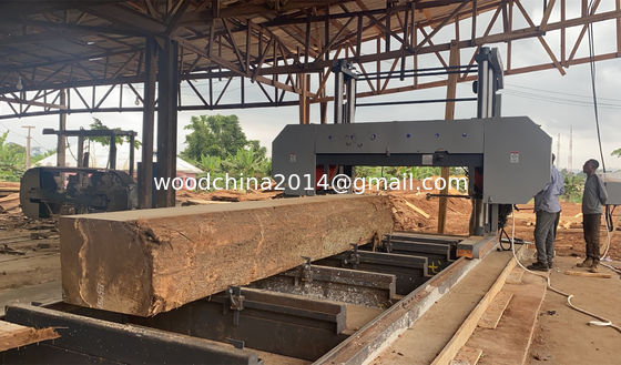 Dia 2500mm CNC horizontal automático de madera de banda de la máquina de sierra de banda para el corte de troncos africanos