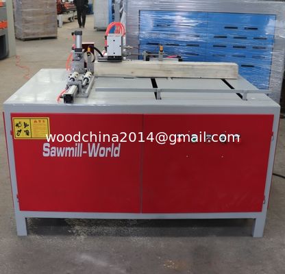 Máquina de corte de bloques para paletas de madera automática de madera pequeña paleta de bloques de madera cortadora de cortador de banda máquina de hacer sierra
