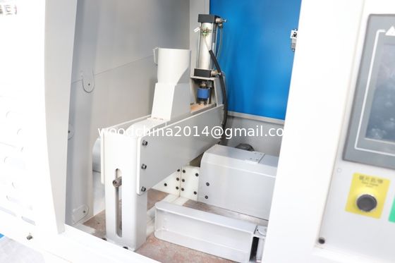 China Alta precisión automática CNC hidráulica de madera para cortar palé de la máquina de sierra para aserradero