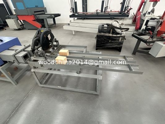 Nueva máquina automática de 2 cabezas de madera para la fabricación de paletas de madera
