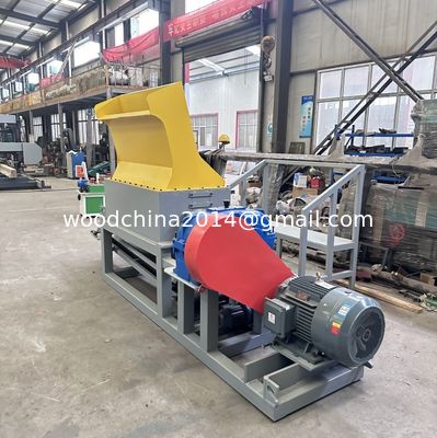 Máquina de trituración de paletas de alta eficiencia Máquina de trituración de paletas